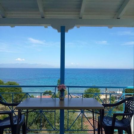 Coral Villas Kómboi 외부 사진